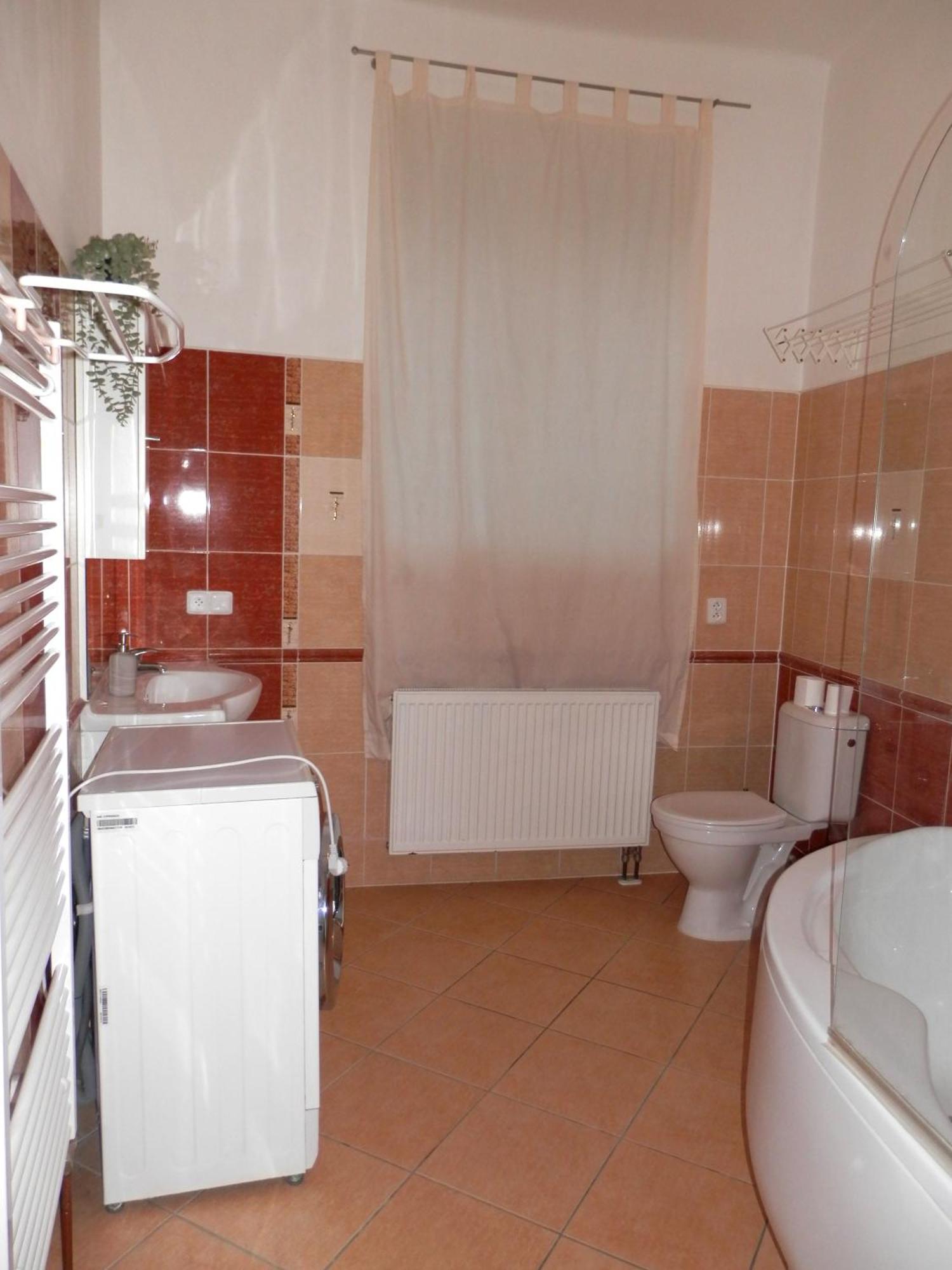Spacious Apartment Below Spilberk Castle Brno Luaran gambar